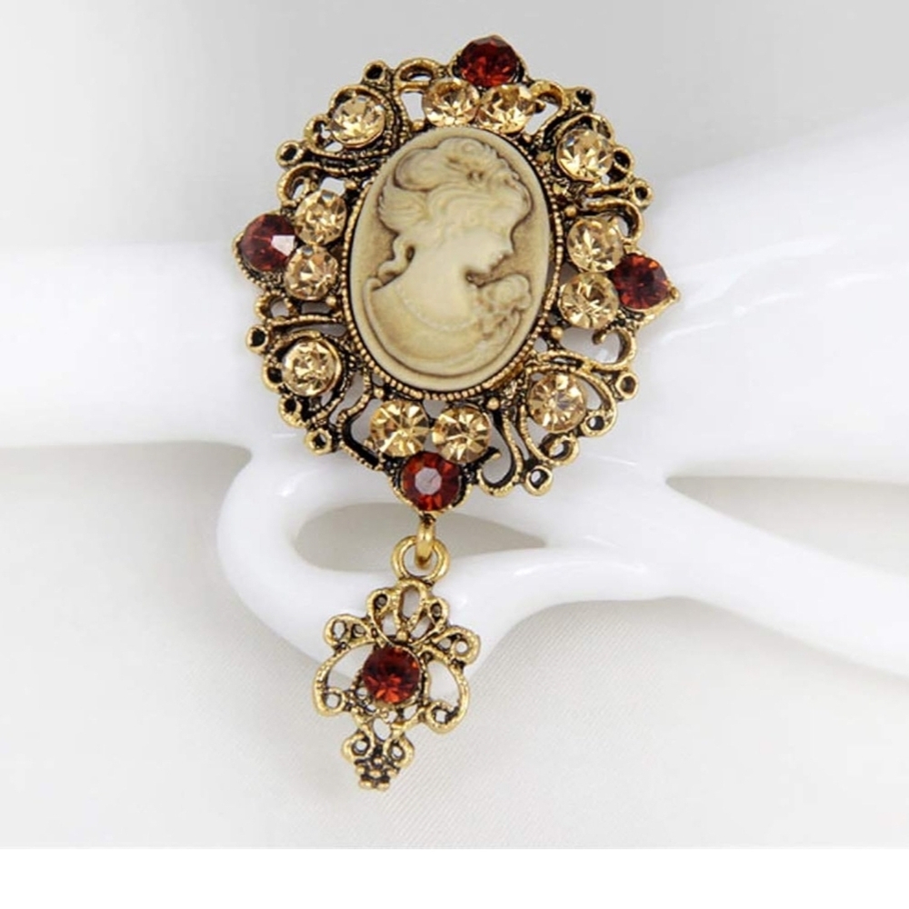 Vintage-Inspired NEW Gold CAMEO Brooch with Amber and Burgundy Rhinestones